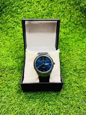 TRØVE Signature Silver Dial Watch