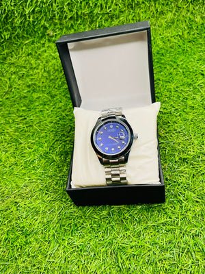 Rolex Selver massage me on whatsapp