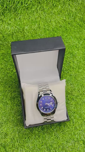 Rolex Selver massage me on whatsapp